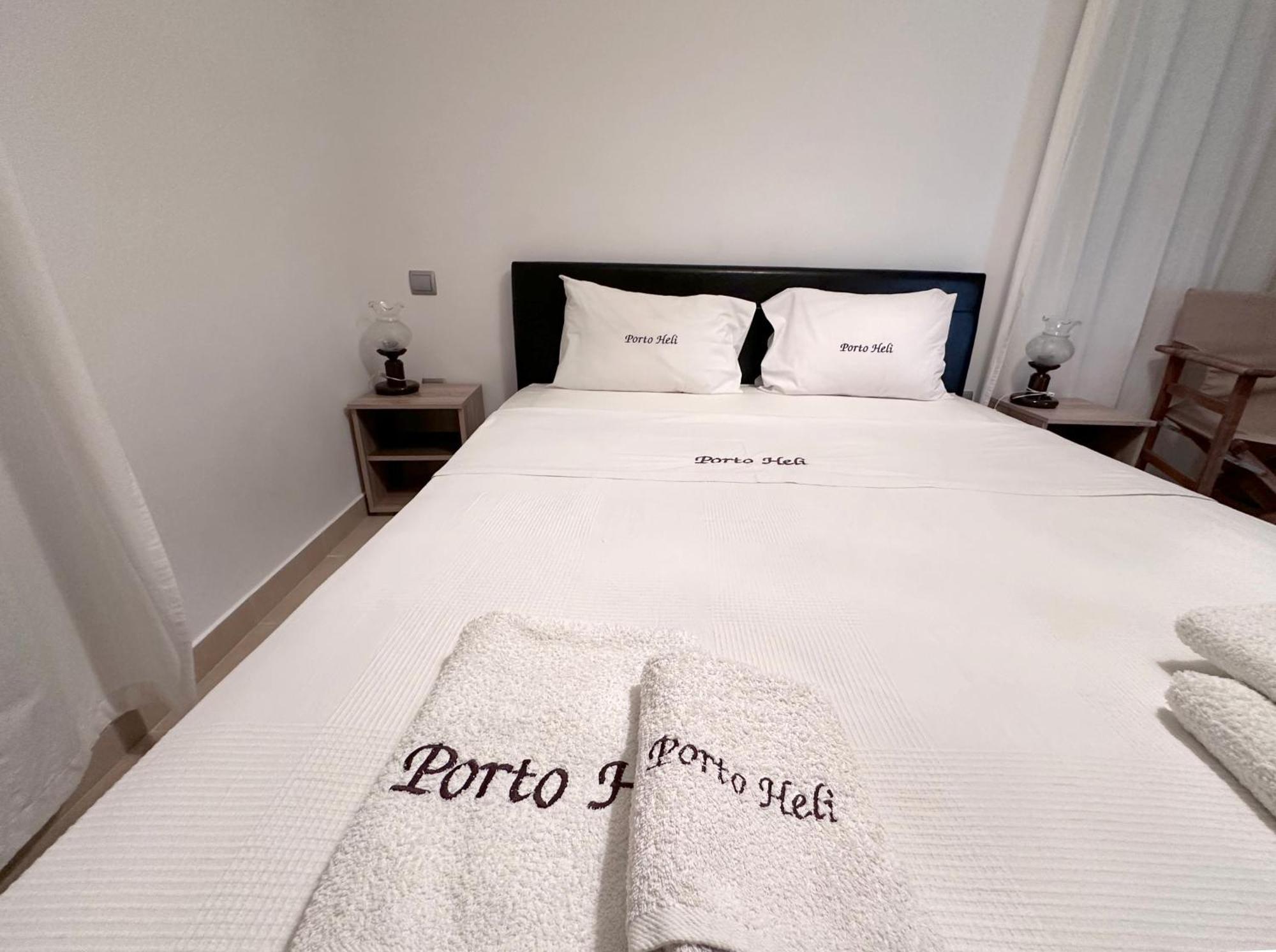 Rvg Rania House With Pool Apartman Pórto Héli Kültér fotó