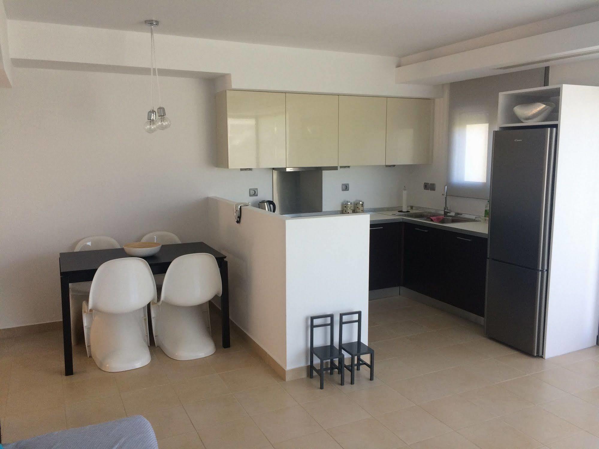 Rvg Rania House With Pool Apartman Pórto Héli Kültér fotó