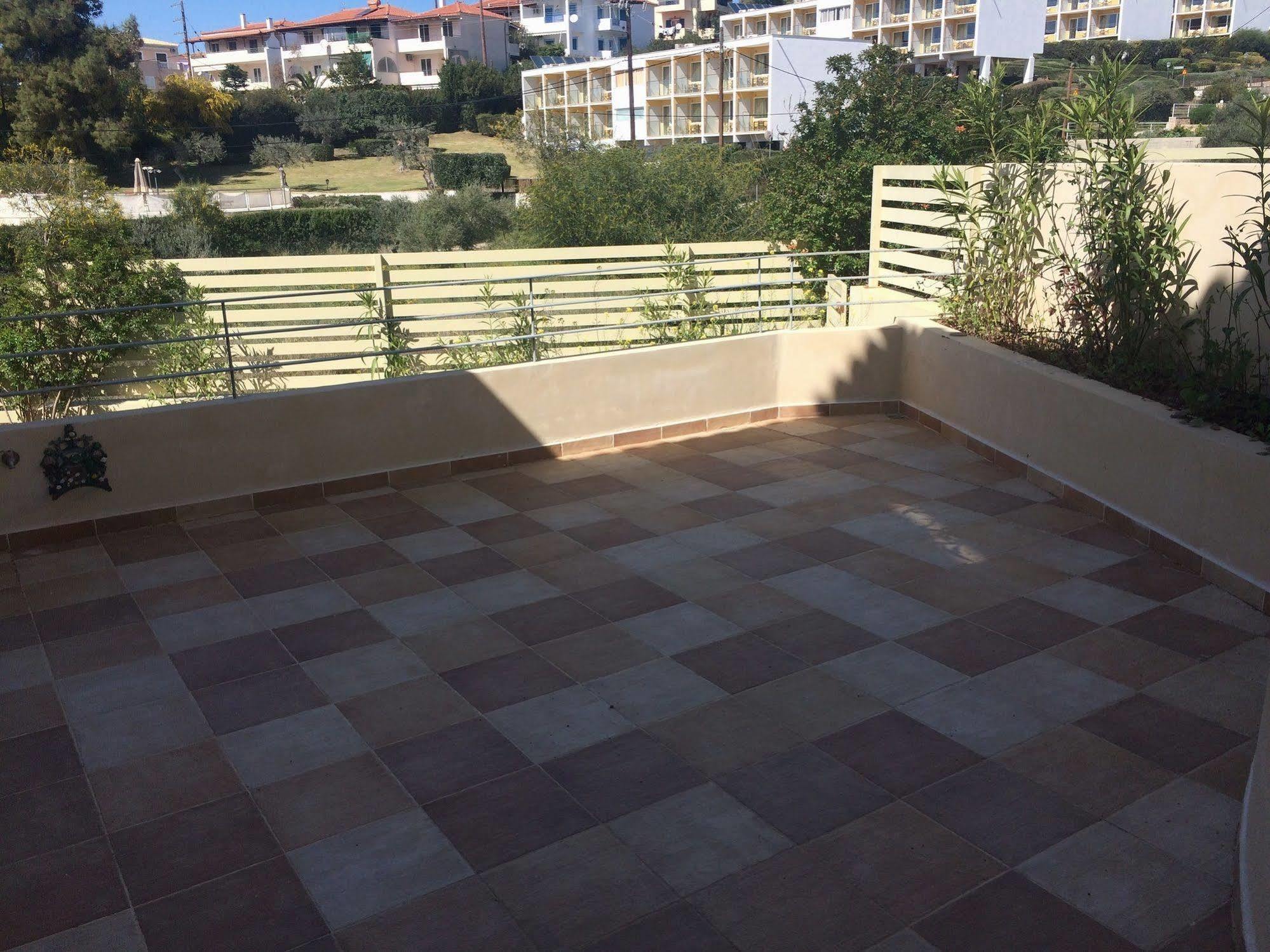 Rvg Rania House With Pool Apartman Pórto Héli Kültér fotó